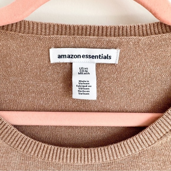 Amazon Essentials Tan Camel Long-Sleeve Lightweight Crewneck Sweater sz XS - Picture 7 of 8